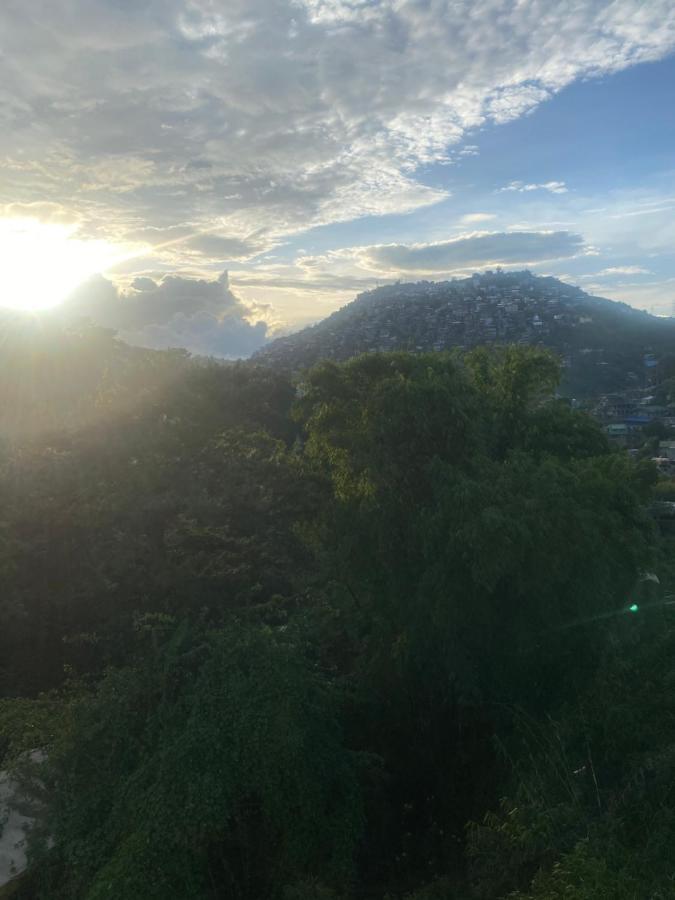 Courtyards Peak-Corner Pinestay - At Goshenland Baguio Baguio City Dış mekan fotoğraf